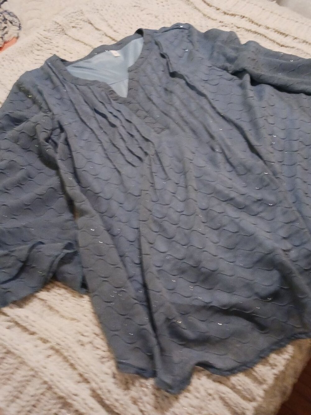 Flowing Blue Top with Mid-Sleeves